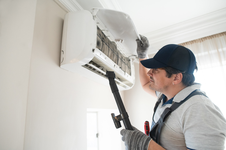 How AC Services Can Help Lower Your Monthly Energy Bills
